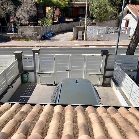 Ferienwohnung Nuova Residenza Dei 7 Pini A Pochi Passi Dal Mare Porto Pino Exterior foto
